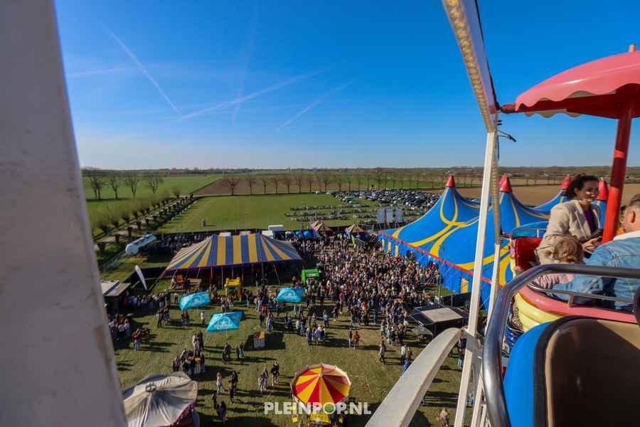 Sfeer Pleinpop Zondag (79)